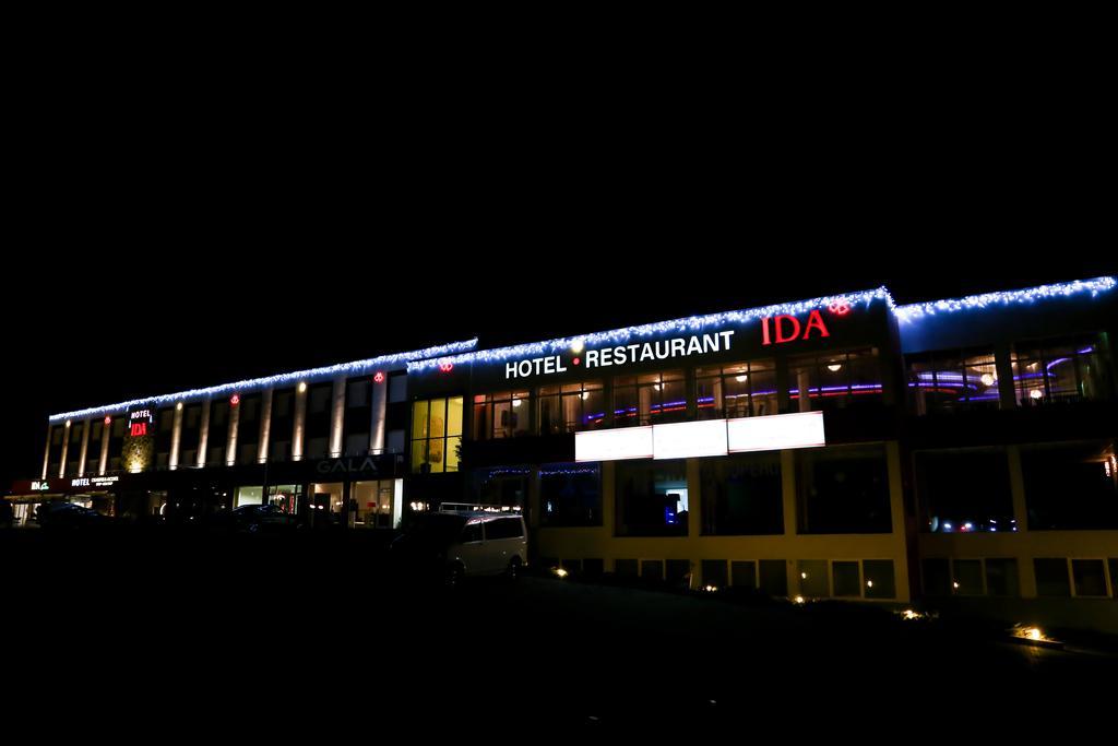 Hotel & Restaurant Ida Kurdzhali ภายนอก รูปภาพ