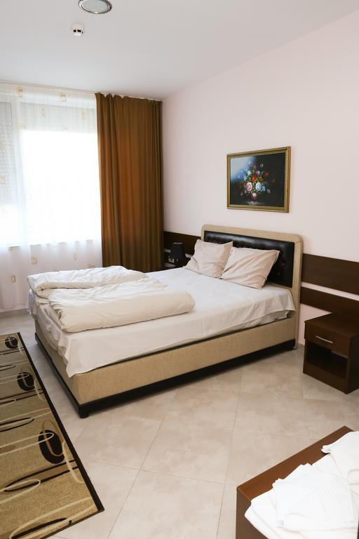 Hotel & Restaurant Ida Kurdzhali ภายนอก รูปภาพ