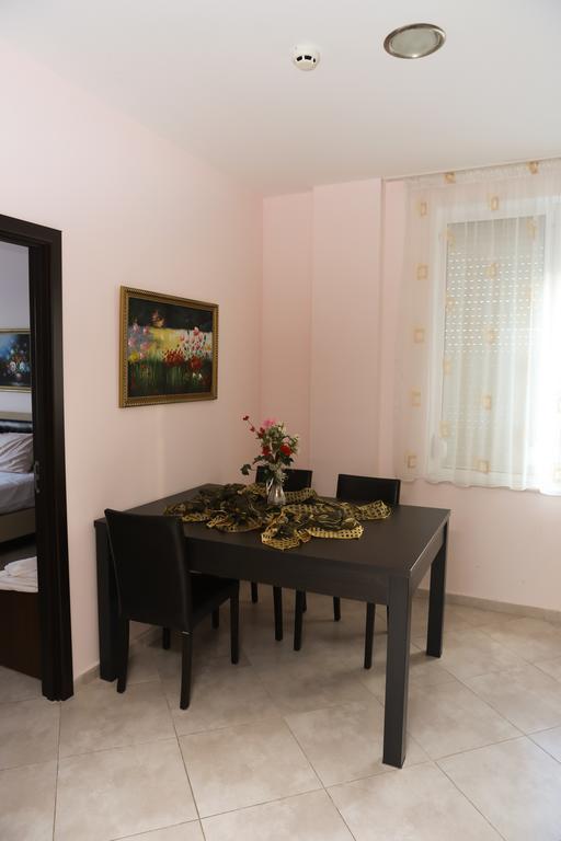 Hotel & Restaurant Ida Kurdzhali ภายนอก รูปภาพ